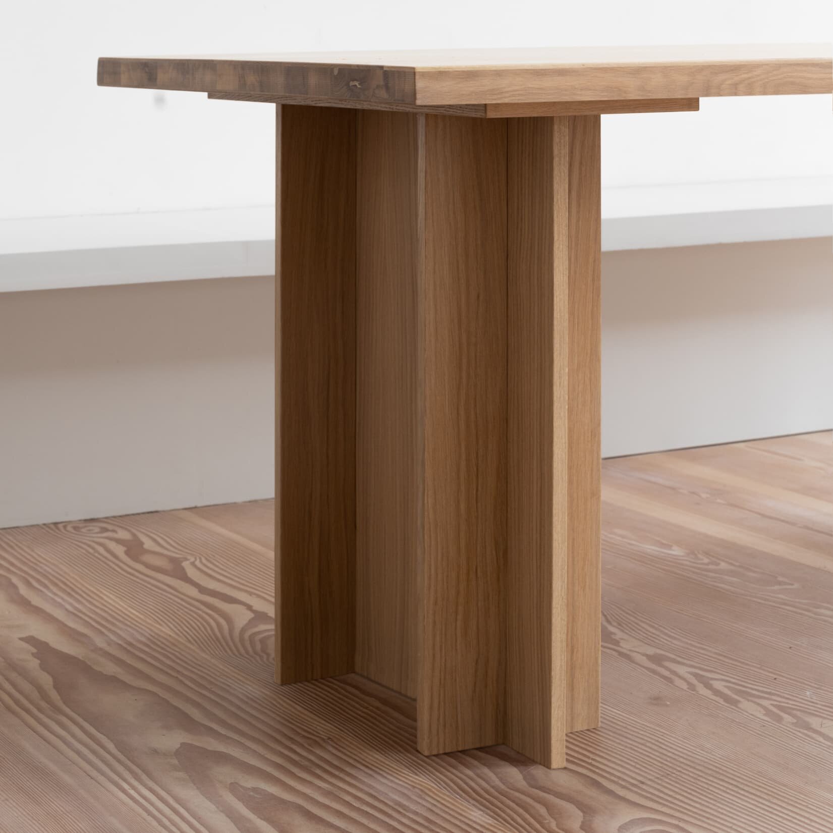 Column Oak natural lacquer Rectangular Standard Oak natural